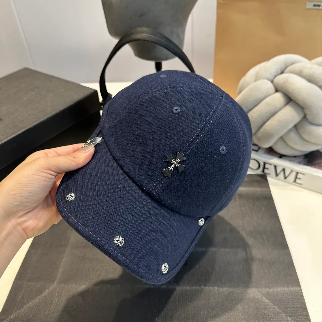 P70 Croxin's new brushed autumn baseball cap, the shape of the hat is super correct, the same style for men and women